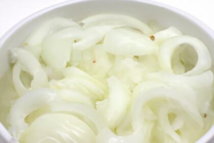 Velvety Creamed Onions Recipe: A Classic Side Dish Delight