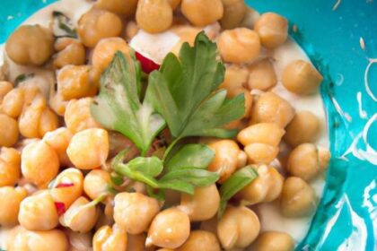 Fatteh with Chickpeas: A Flavorful Middle Eastern Delight